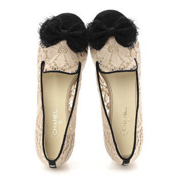 CHANEL Lace Cap Toe CC Flats 36.5 Beige Black