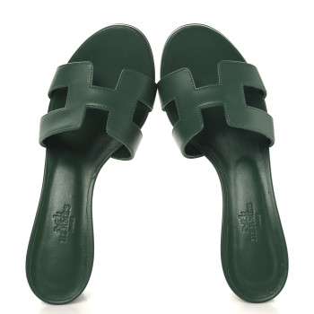 HERMES Calfskin Oasis Sandals 36 Vert Electrique
