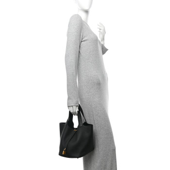 HERMES Taurillon Clemence Picotin Lock 22 MM Black