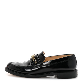 CHANEL Shiny Calfskin Logo Loafers 40 Black