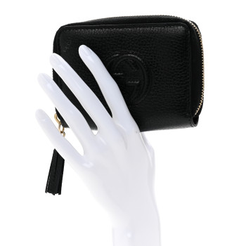 GUCCI Pebbled Calfskin Small Soho Zip Around Wallet Black