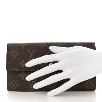 LOUIS VUITTON Monogram Sarah Wallet