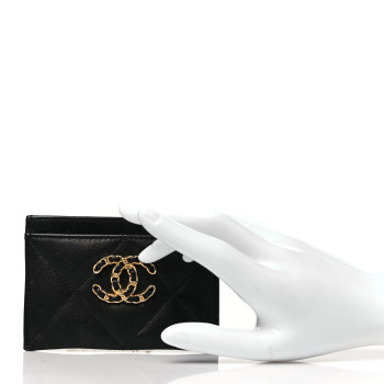 CHANEL Lambskin Quilted Chanel 19 Card Holder Black