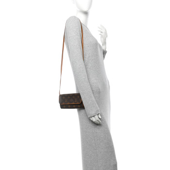 LOUIS VUITTON Monogram Pochette Twin PM LOUIS VUITTON Monogram Pochette Twin PM