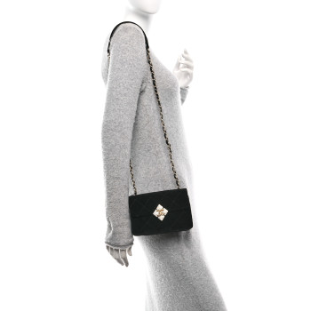 CHANEL Velvet Strass Diamond Lock Flap Black