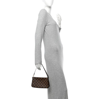 LOUIS VUITTON Damier Ebene Navona Pochette Accessories LOUIS VUITTON Damier Ebene Navona Pochette Accessories