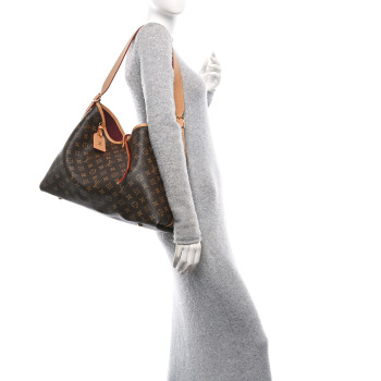 LOUIS VUITTON Monogram Carryall MM