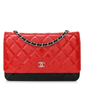 CHANEL Patent Quilted Bi-Color Wallet On Chain WOC Red Black