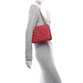 CHANEL Calfskin Quilted CC Chain Accordion Tote Red