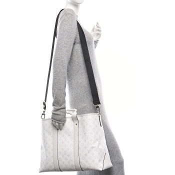 LOUIS VUITTON Monogram Eclipse Taigaramma Weekend Tote NM Optic White