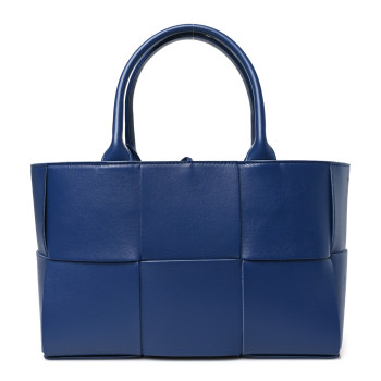 BOTTEGA VENETA Nappa Maxi Intrecciato Small Arco Tote Cruise