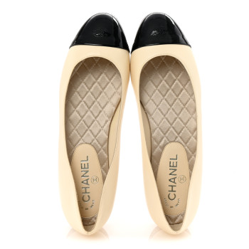 CHANEL Patent Lambskin Crystal CC Cap Toe Ballerina Flats 40 Beige Black