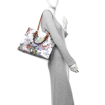 LOUIS VUITTON Metallic Monogram LV Garden OnTheGo MM Silver