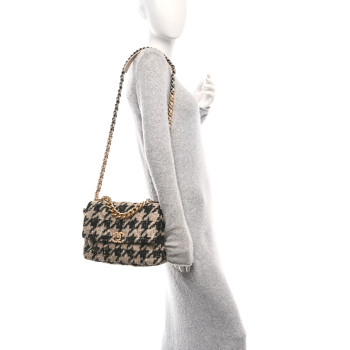 CHANEL Tweed Large Chanel 19 Flap Beige Black