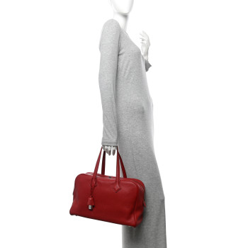 HERMES Taurillon Clemence Victoria II 35 Rouge Garance