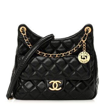 CHANEL Shiny Crumpled Calfskin Quilted Wavy CC Hobo Black
