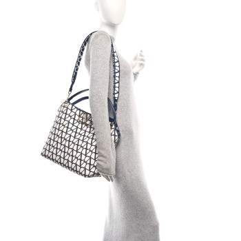 VALENTINO GARAVANI Toile Iconographe Vlogo All In Shopping Bag White Worker