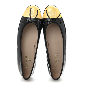 CHANEL Patent CC Cap Toe Ballerina Flats 40 Black Beige