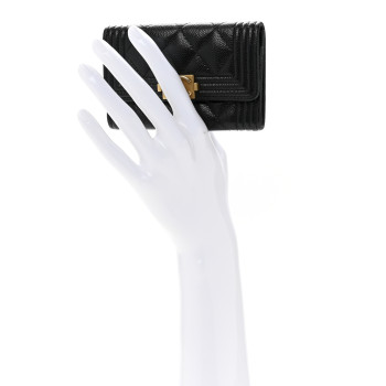 CHANEL Caviar Quilted Boy Flap Card Holder Black