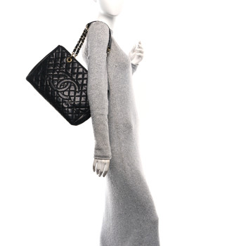 CHANEL Caviar Quilted Grand Shopping Tote GST Black