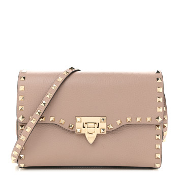 VALENTINO GARAVANI Pebbled Calfskin Medium Rockstud Flip Lock Crossbody Bag Poudre