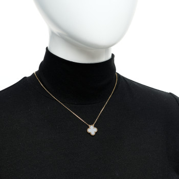 VAN CLEEF & ARPELS 18K Yellow Gold Black Onyx Vintage Alhambra Pendant Necklace