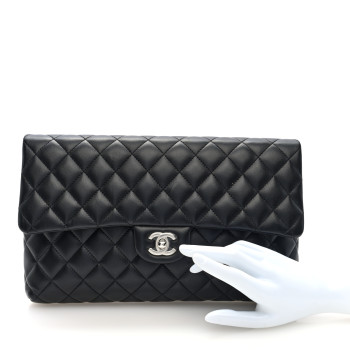CHANEL Lambskin Quilted Flap Clutch Black