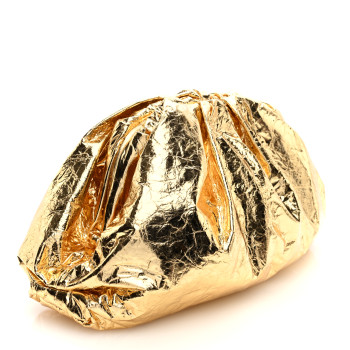 BOTTEGA VENETA Metallic Crinkled Lambskin The Pouch Oversized Clutch Oro