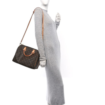 LOUIS VUITTON Monogram Speedy Bandouliere 30