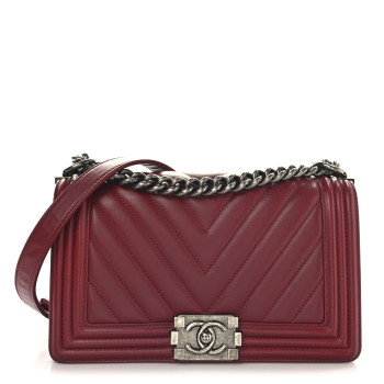 CHANEL Calfskin Chevron Quilted Medium Boy Flap Red