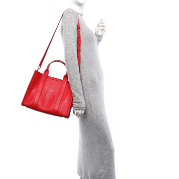 MARC JACOBS Grained Calfskin Medium The Tote Bag True Red