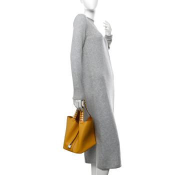 HERMES Epsom Tressage De Cuir Picotin Lock 22 MM Jaune Ambre Brique White