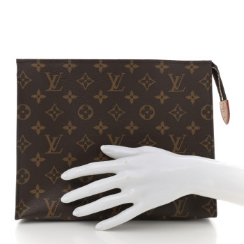 LOUIS VUITTON Monogram Toiletry Pouch 26