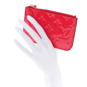 LOUIS VUITTON Vernis Key Pouch NM Cherry