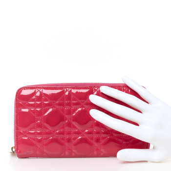 CHRISTIAN DIOR Patent Cannage Lady Dior Continental Wallet Pink