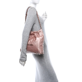 CHANEL Metallic Calfskin Quilted Small Chanel 22 Pink
