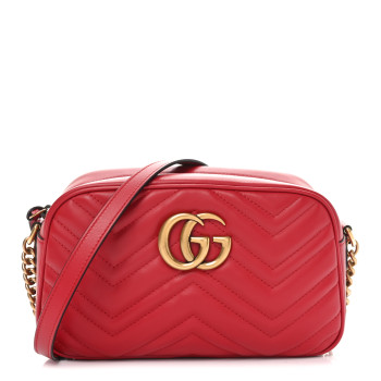 GUCCI Calfskin Matelasse Small GG Marmont Chain Shoulder Bag Hibiscus Red