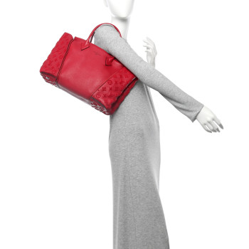 LOUIS VUITTON Veau Cachemire Tote W PM Framboise