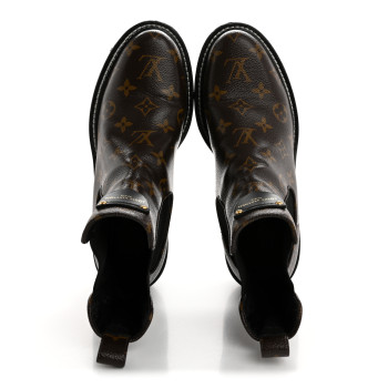 LOUIS VUITTON Patent Monogram LV Beaubourg Ankle Boots 39 Black