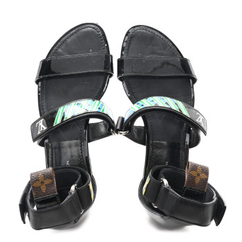 LOUIS VUITTON Patent Deep Sea Sandals 38 Black