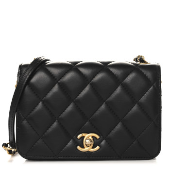 CHANEL Lambskin Quilted CC Chain Flap Black