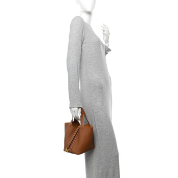 HERMES Taurillon Clemence Picotin Lock 18 PM Gold