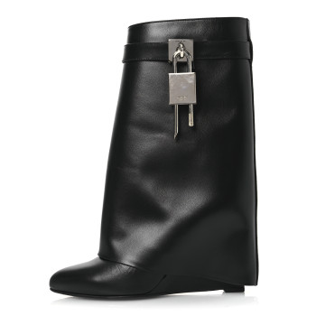 GIVENCHY Calfskin Shark Lock Ankle Boots 39 Black