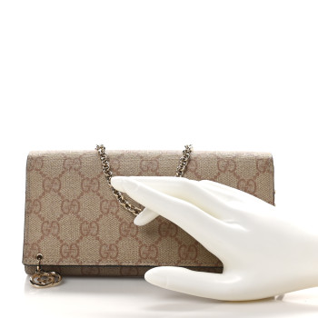 GUCCI GG Supreme Monogram GG Pierce Chain Clutch Wallet Winter Rose