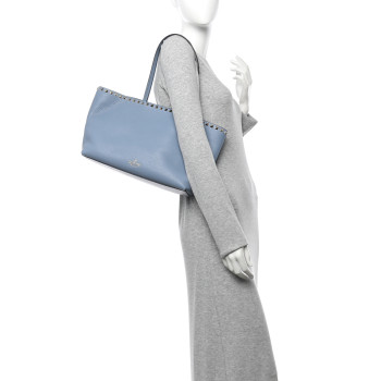 VALENTINO GARAVANI Grained Calfskin Small Rockstud Shoulder Tote Niagara
