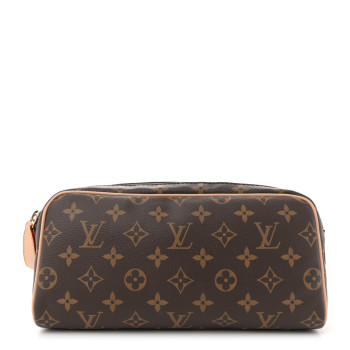 LOUIS VUITTON Monogram Dopp Kit Toilet Pouch