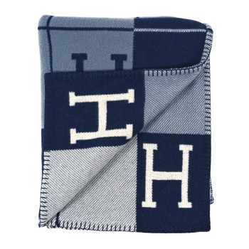 HERMES Wool Cashmere Avalon III Blanket Caban Ecru