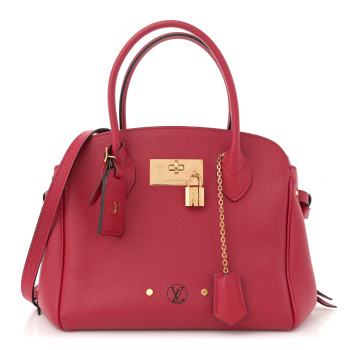 LOUIS VUITTON Veau Nuage Milla PM Red