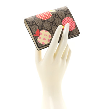 GUCCI GG Supreme Monogram Les Pommes Card Case Wallet Beige Multicolor Mystic White