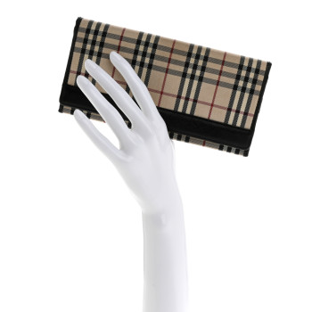 BURBERRY House Check Continental Wallet Black